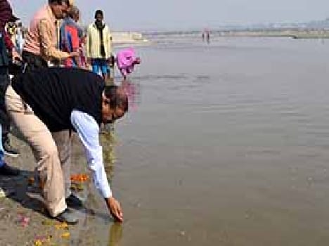 Described the condition of the waters of Ganga rule